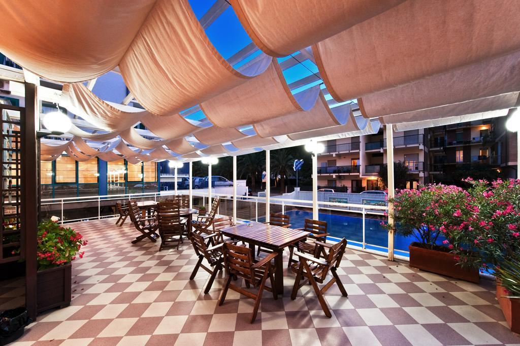 Hotel Continental San Benedetto del Tronto Ngoại thất bức ảnh