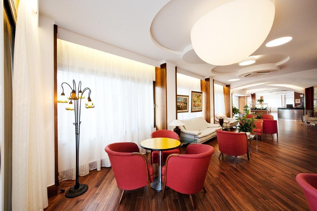 Hotel Continental San Benedetto del Tronto Ngoại thất bức ảnh